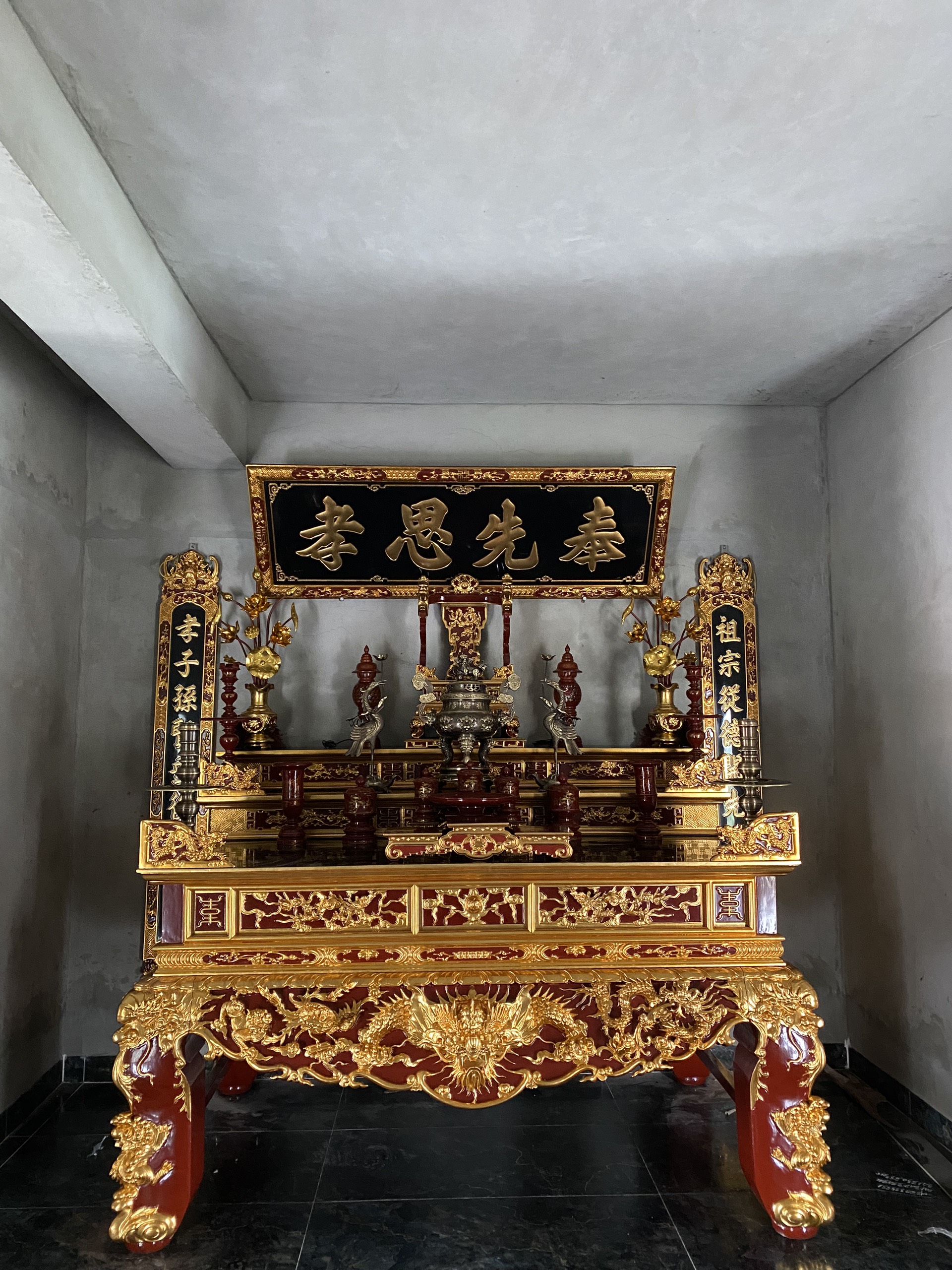 Sập thờ gỗ mít sản xuất tại cơ sở Nghĩa Thúy - tại làng nghề truyền thống Sơn Đồng 0972 408 286