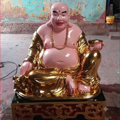 Tượng Phật Di Lặc cười mạ vàng